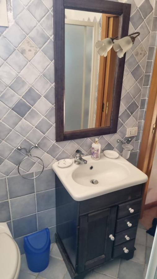 הוילה לה מדלנה Casa Mughetto R5055 Seafront, Private Sea Access, Swimming Pool מראה חיצוני תמונה