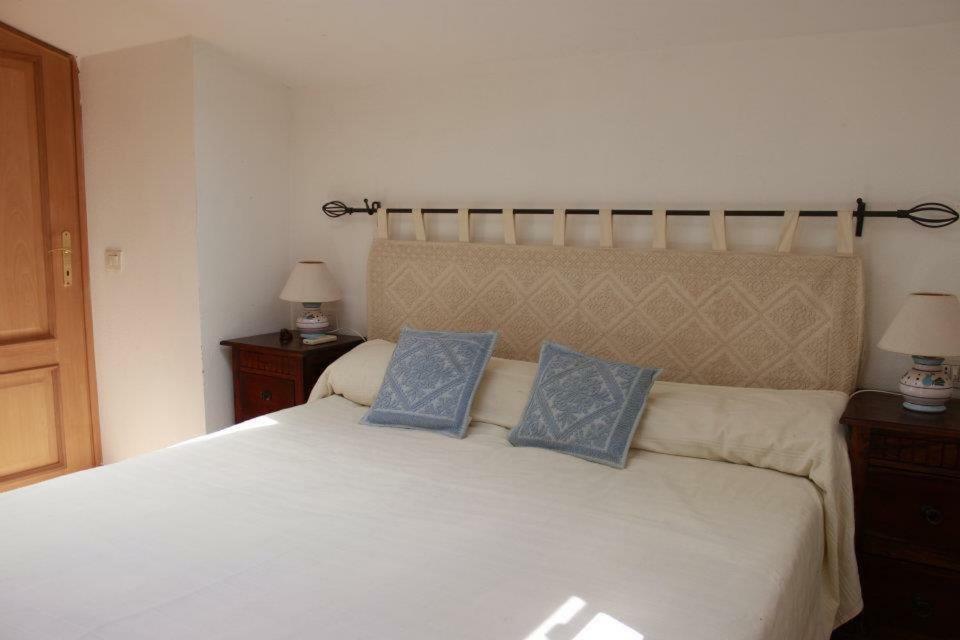 הוילה לה מדלנה Casa Mughetto R5055 Seafront, Private Sea Access, Swimming Pool מראה חיצוני תמונה
