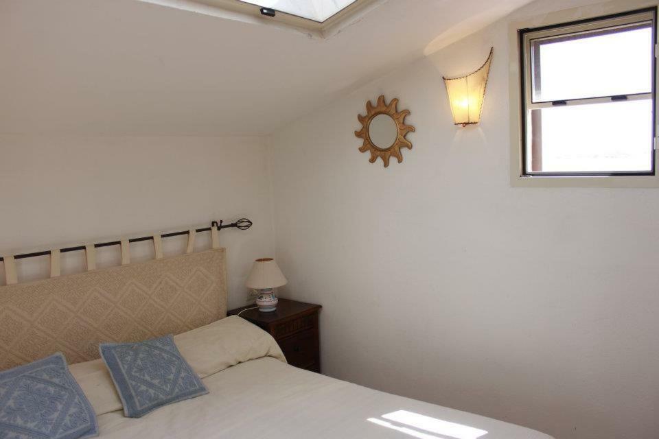הוילה לה מדלנה Casa Mughetto R5055 Seafront, Private Sea Access, Swimming Pool מראה חיצוני תמונה